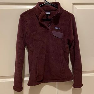 Patagonia burgundy fleece pullover